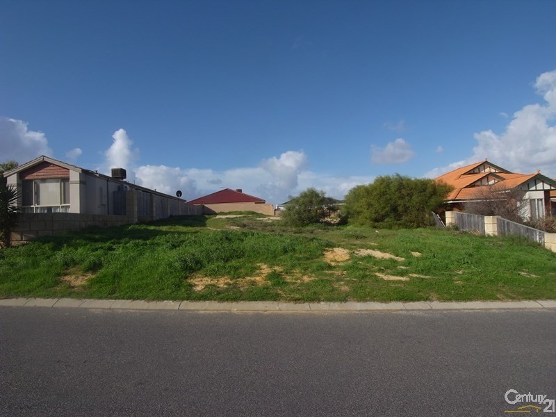 16 Holyhead Green, Mindarie WA 6030