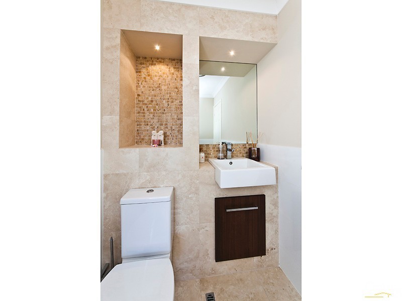 24 Holyhead Green, Mindarie WA 6030