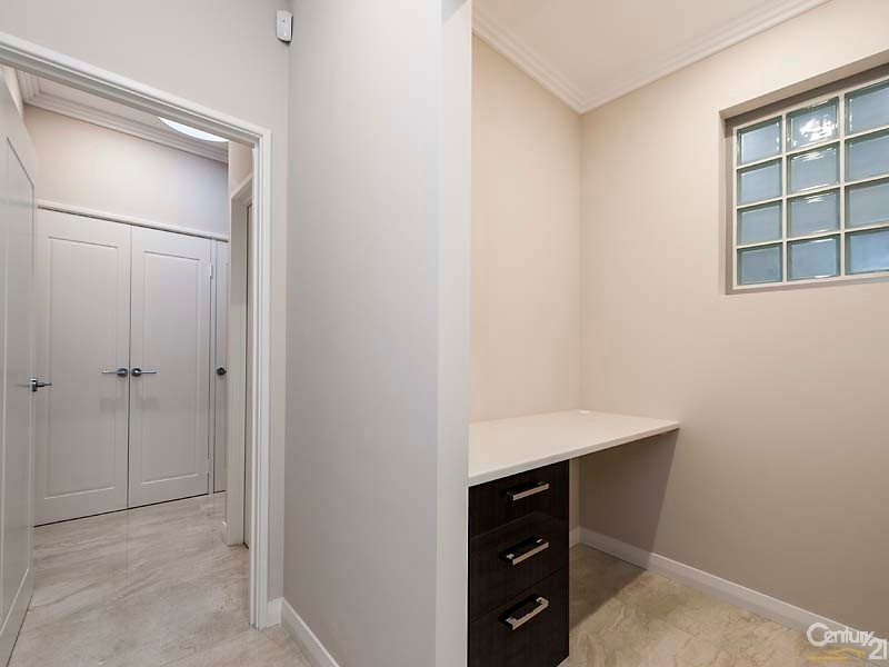 1/4 Itea Place, Mindarie WA 6030