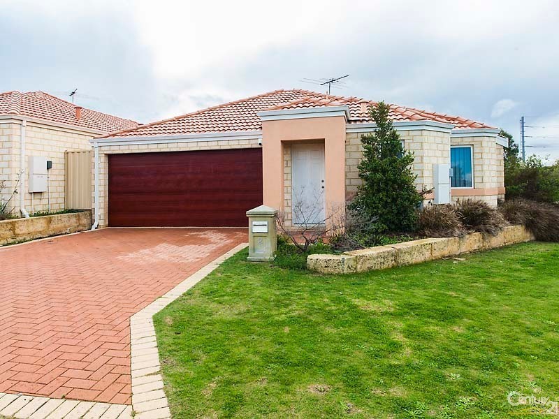 2 Penola Court, Clarkson WA 6030