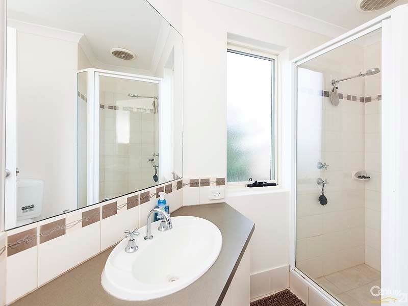 2 Penola Court, Clarkson WA 6030