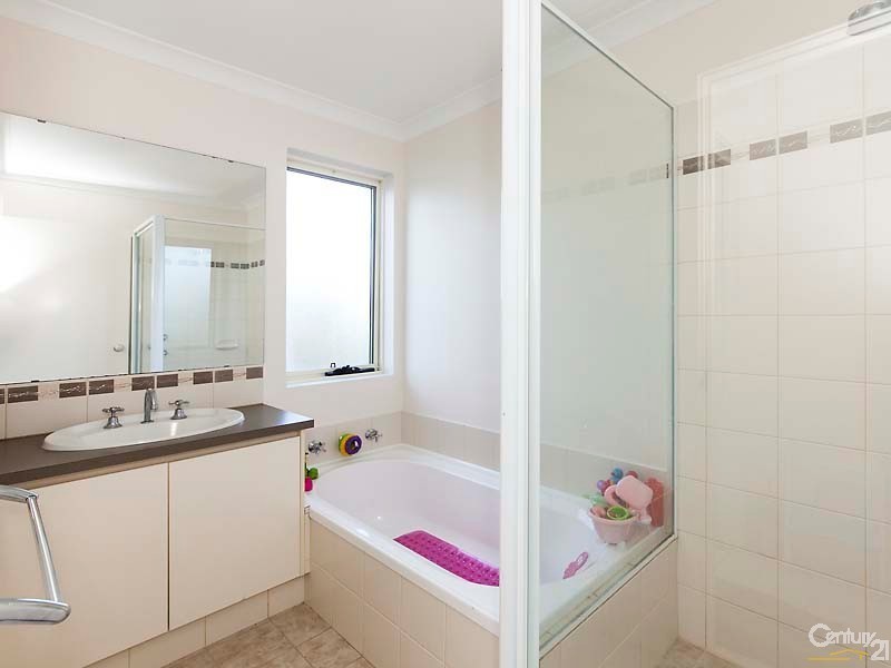 2 Penola Court, Clarkson WA 6030