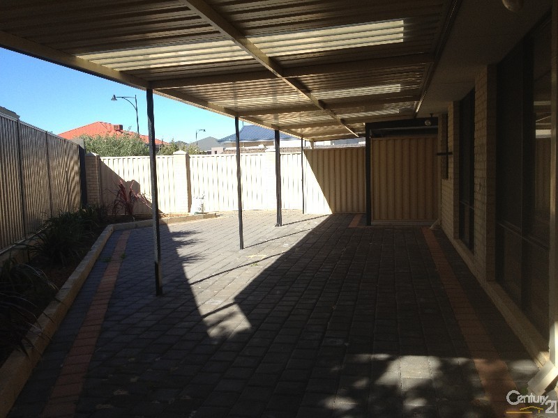 3 Saintfield Corner, Ridgewood WA 6030