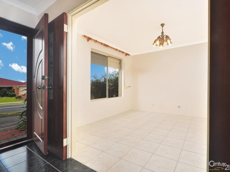 50 Burnett Drive, Clarkson WA 6030