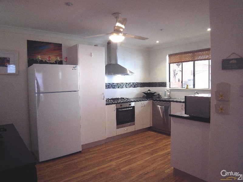 4B Wampum Place, Heathridge WA 6027