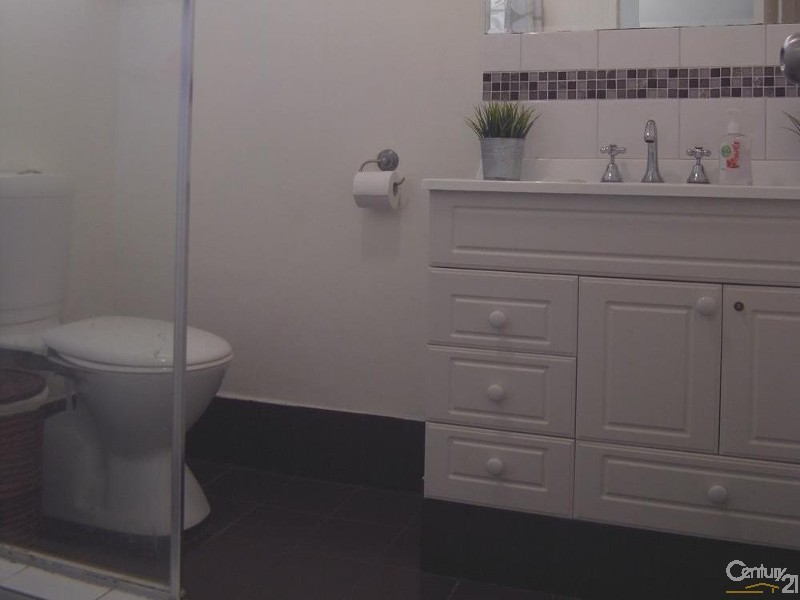 4B Wampum Place, Heathridge WA 6027