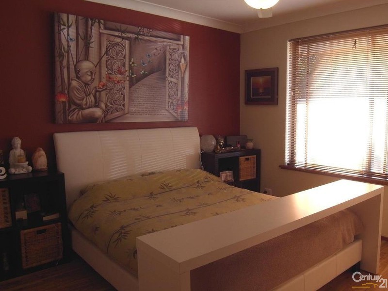 4B Wampum Place, Heathridge WA 6027