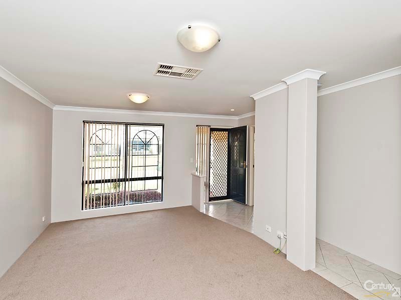 54 Dumaresq Loop, Quinns Rocks WA 6030