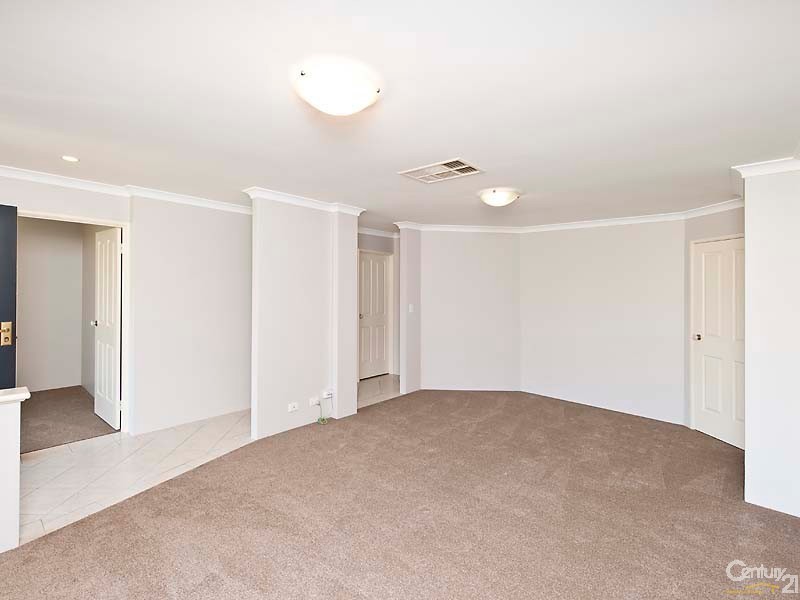 54 Dumaresq Loop, Quinns Rocks WA 6030