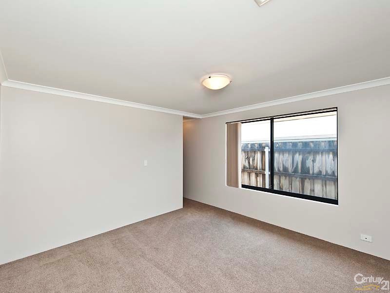 54 Dumaresq Loop, Quinns Rocks WA 6030
