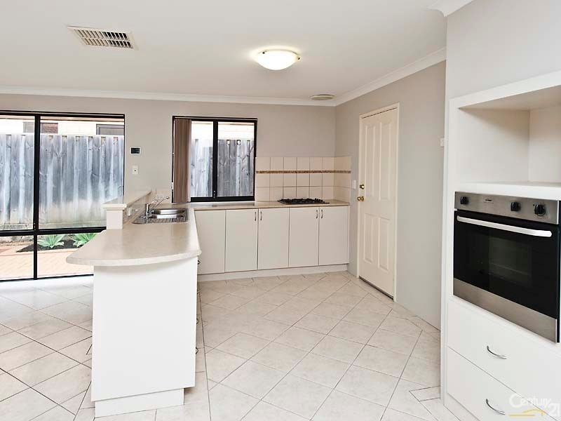54 Dumaresq Loop, Quinns Rocks WA 6030