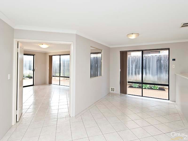 54 Dumaresq Loop, Quinns Rocks WA 6030