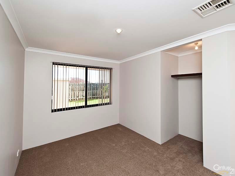 54 Dumaresq Loop, Quinns Rocks WA 6030