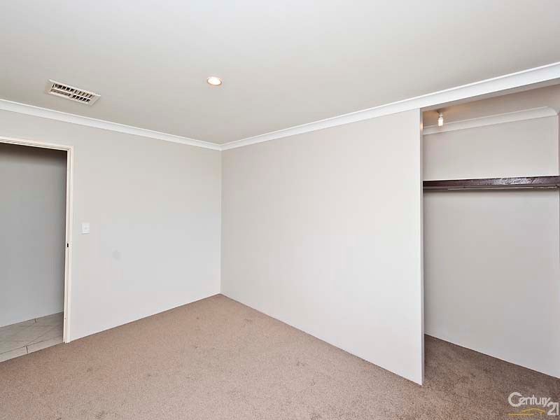 54 Dumaresq Loop, Quinns Rocks WA 6030