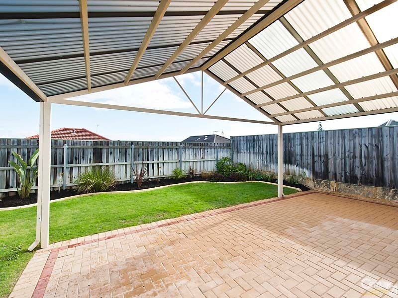 54 Dumaresq Loop, Quinns Rocks WA 6030