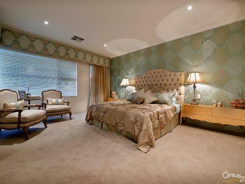 12 Topsail Loop, Alkimos WA 6038