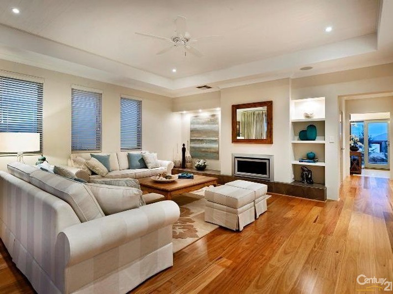 12 Topsail Loop, Alkimos WA 6038