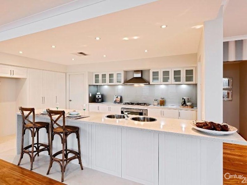 12 Topsail Loop, Alkimos WA 6038