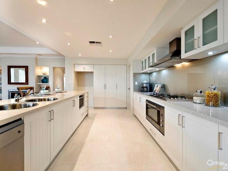 12 Topsail Loop, Alkimos WA 6038