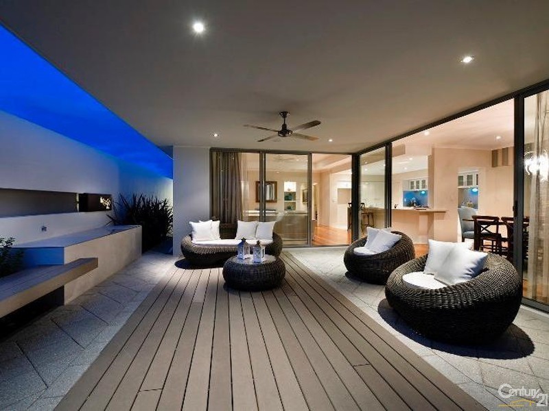 12 Topsail Loop, Alkimos WA 6038