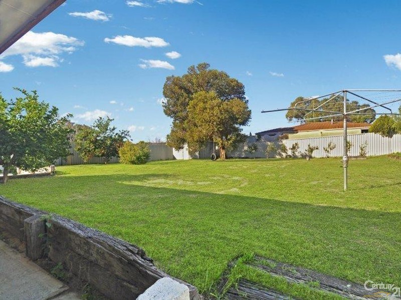 66 Lagoon Drive, Yanchep WA 6035