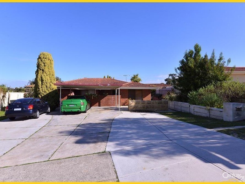 4B Wampum Place, Heathridge WA 6027