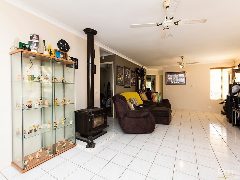 7 Avola Cove, Merriwa WA 6030