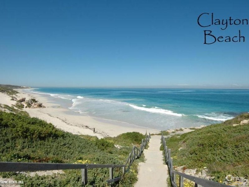 29 Mariners View, Mindarie WA 6030