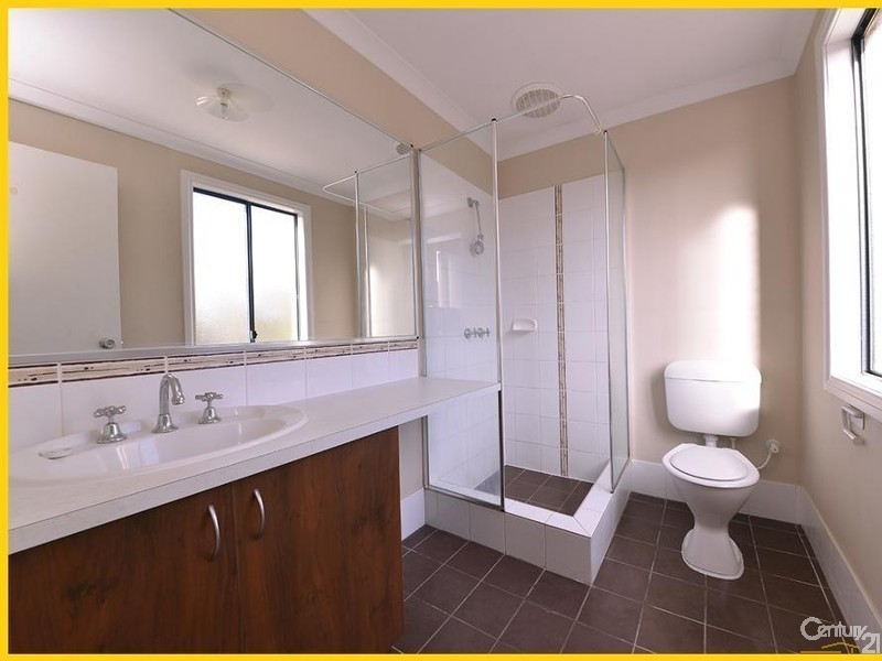 4/37 Stradbroke Gardens, Ridgewood WA 6030