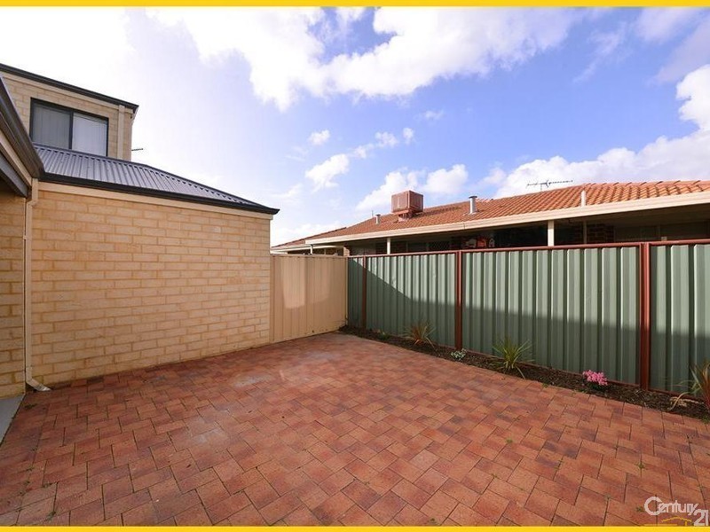 4/37 Stradbroke Gardens, Ridgewood WA 6030