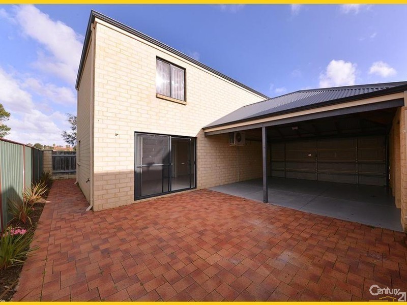 4/37 Stradbroke Gardens, Ridgewood WA 6030