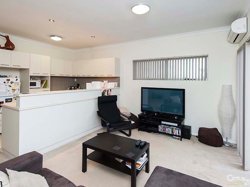 20/291 Ocean Keys Blvd, Clarkson WA 6030