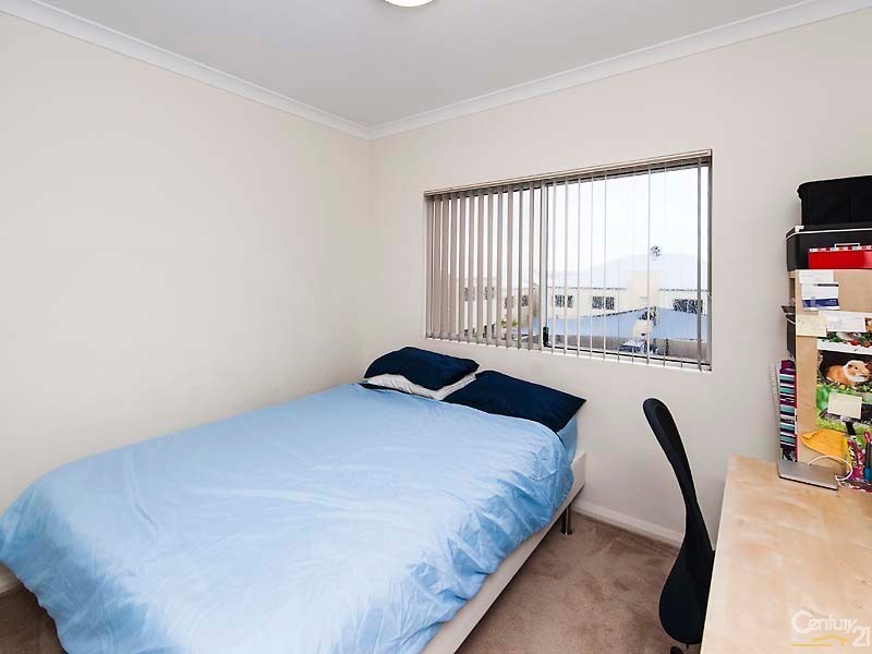 20/291 Ocean Keys Blvd, Clarkson WA 6030