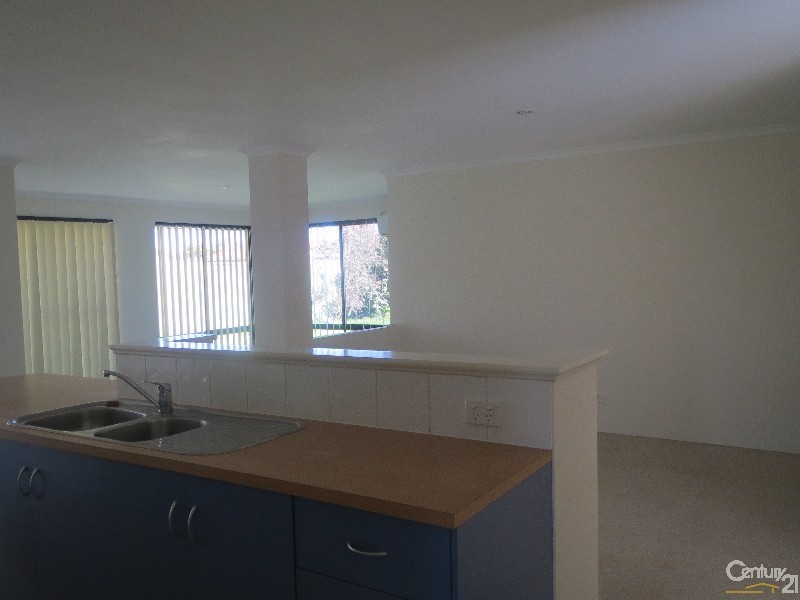 36 Grand Paradiso, Merriwa WA 6030