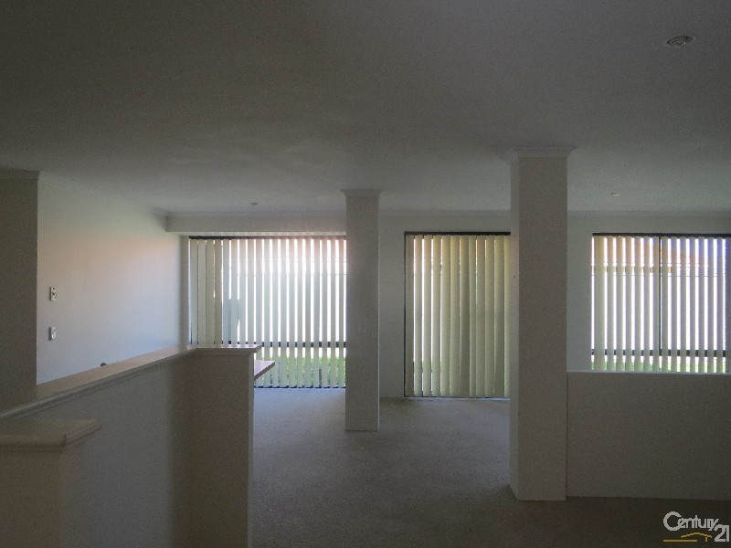 36 Grand Paradiso, Merriwa WA 6030