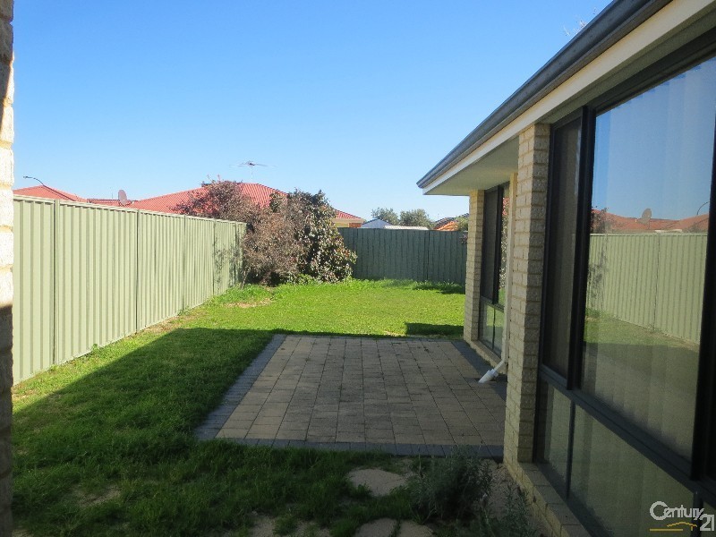 36 Grand Paradiso, Merriwa WA 6030