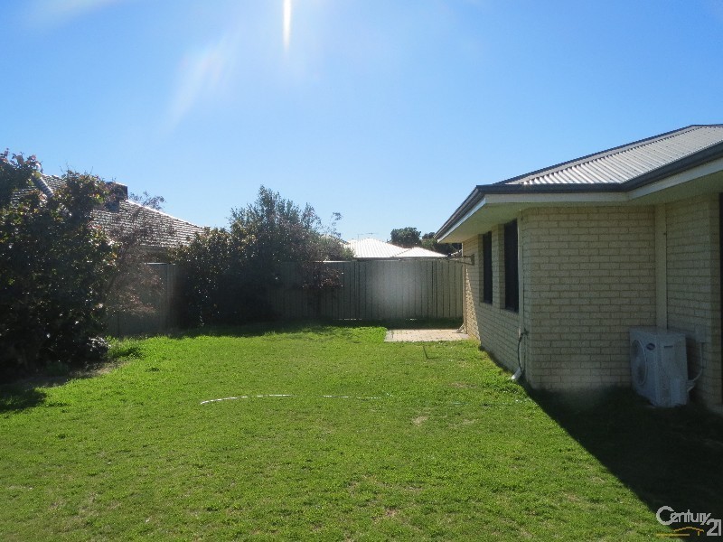 36 Grand Paradiso, Merriwa WA 6030