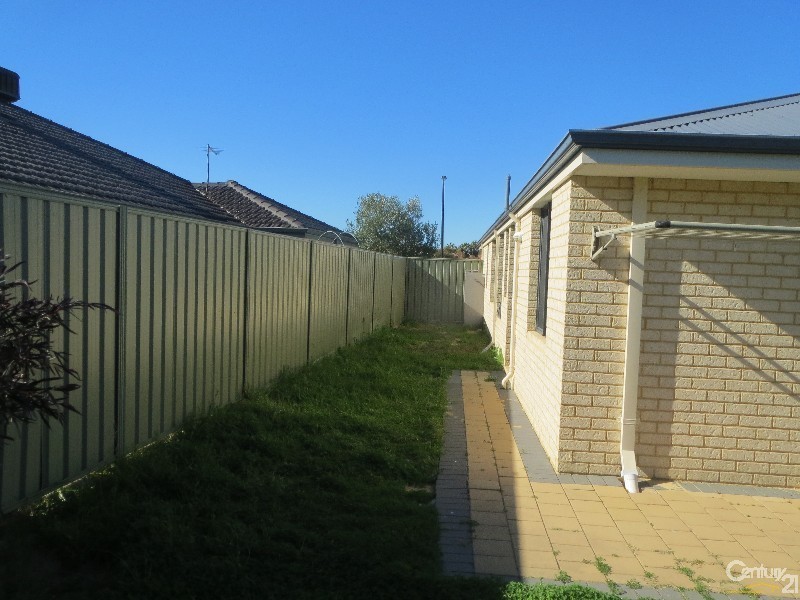 36 Grand Paradiso, Merriwa WA 6030