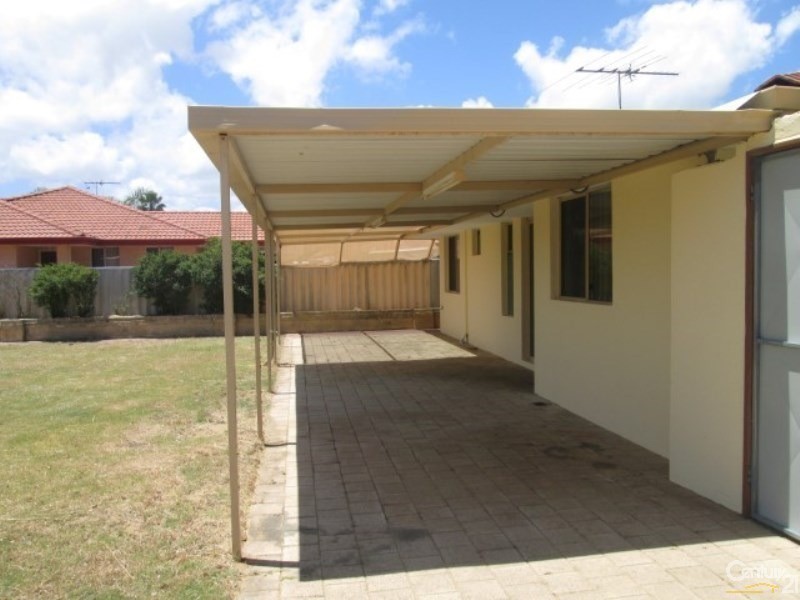 9 Perrin Crescent, Clarkson WA 6030