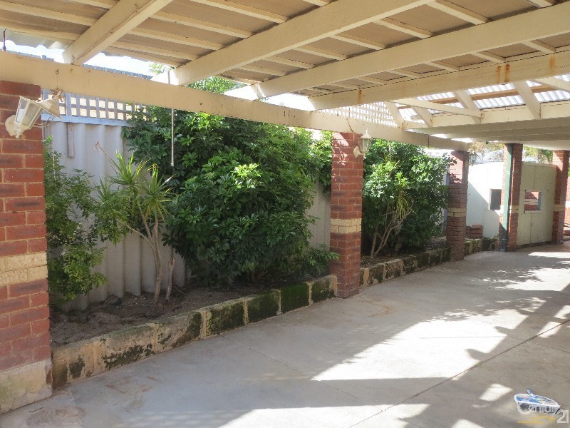 7 Warilda Court, Quinns Rocks WA 6030