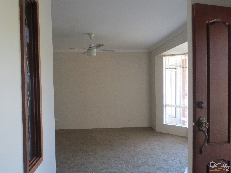 7 Warilda Court, Quinns Rocks WA 6030