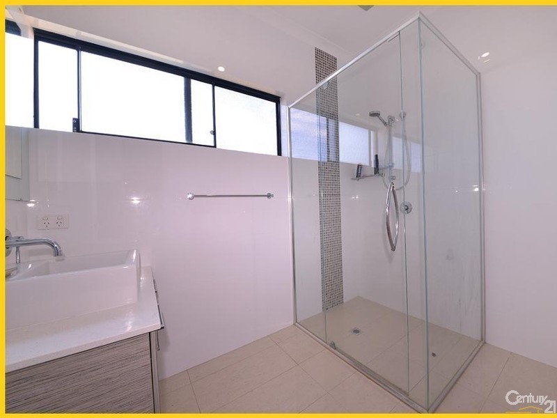 17 Gateshead Loop, Mindarie WA 6030