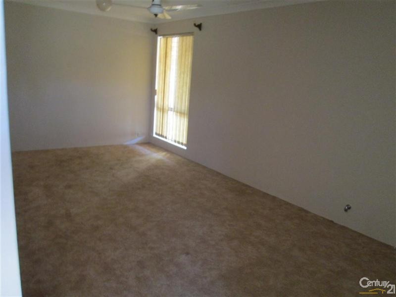 70 Littleham Loop, Quinns Rocks WA 6030