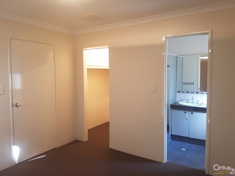 21 Namoi Turn, Merriwa WA 6030