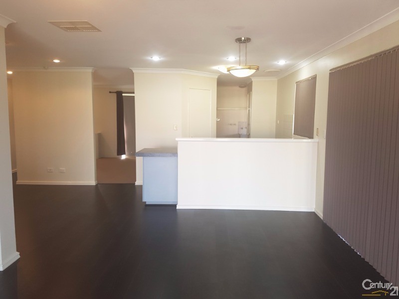 21 Namoi Turn, Merriwa WA 6030