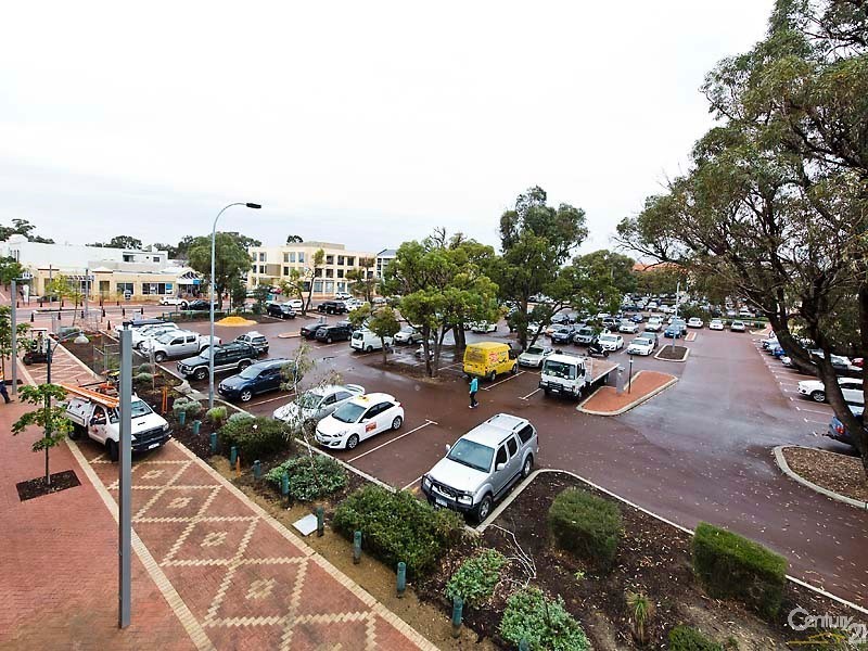 90/167 Grand Boulevard, Joondalup WA 6027