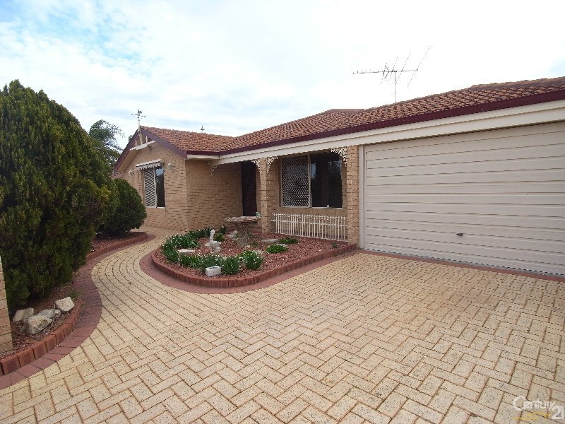 49 Stradbroke Gardens, Ridgewood WA 6030