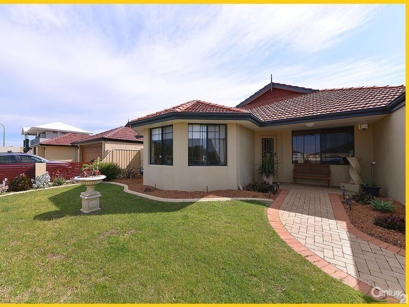 56 Hampshire Drive, Jindalee WA 6036