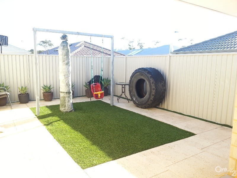 47 Leeway Loop, Alkimos WA 6038