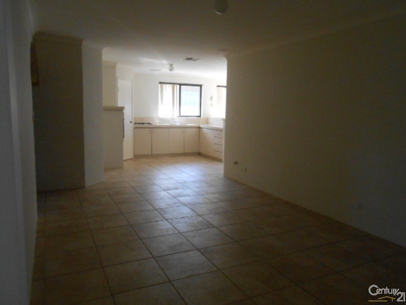 16 Namoi Turn, Merriwa WA 6030